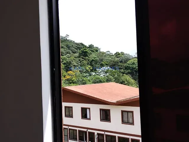 Apartamento 2 quartos e 2 banheiros, à venda, no bairro São Sebastião em Petrópolis