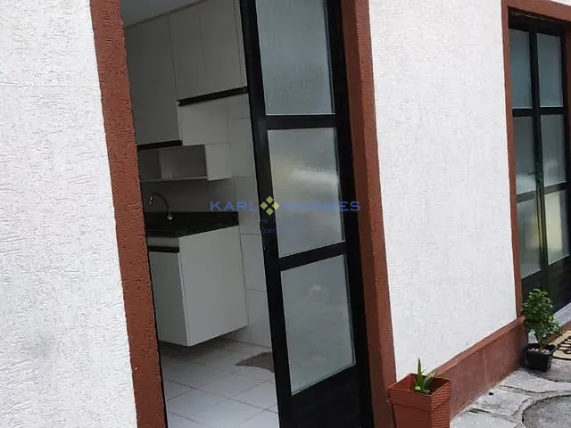 Apartamento 2 quartos e 2 banheiros, à venda, no bairro São Sebastião em Petrópolis