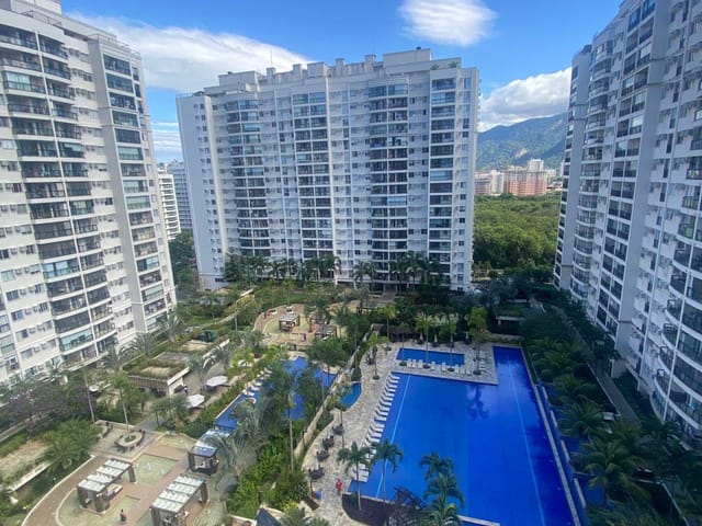 Apartamento com 70m² 2 quartos e 2 banheiros, para alugar, no bairro Jacarepaguá em Rio de Janeiro
