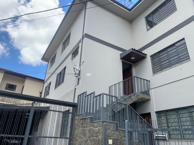 Apartamento 3 quartos e 2 banheiros, à venda, no bairro Jardim Vitória em Poços de Caldas