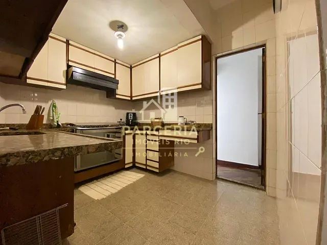 Apartamento com 120m² 4 quartos e 3 banheiros, à venda, no bairro Copacabana em Rio de Janeiro