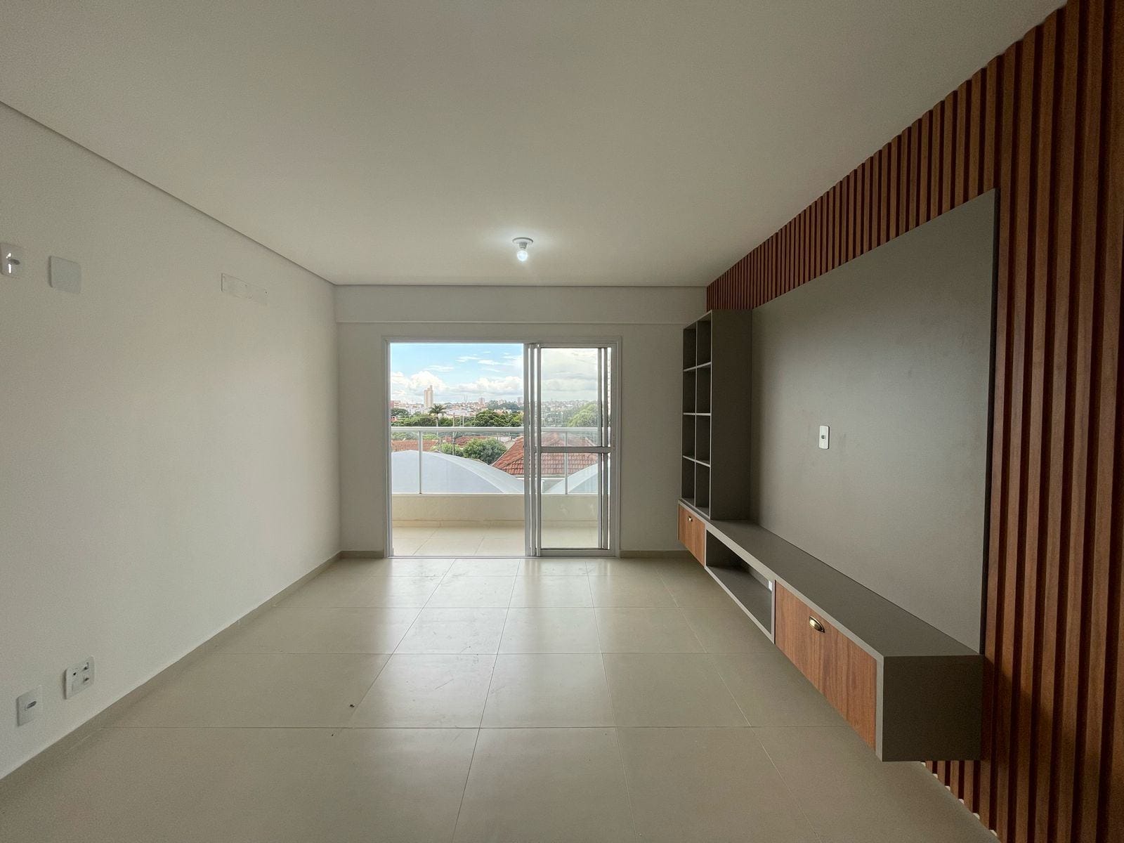 Apartamento, 2 quartos, 76 m² - Foto 1