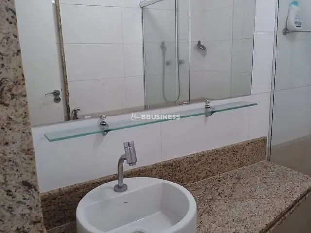 Apartamento com 117m² 4 quartos e 3 banheiros, à venda, no bairro Centro em Campos dos Goytacazes