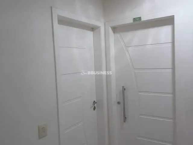 Apartamento com 117m² 4 quartos e 3 banheiros, à venda, no bairro Centro em Campos dos Goytacazes