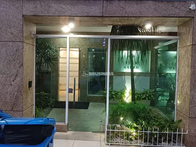 Apartamento com 117m² 4 quartos e 3 banheiros, à venda, no bairro Centro em Campos dos Goytacazes