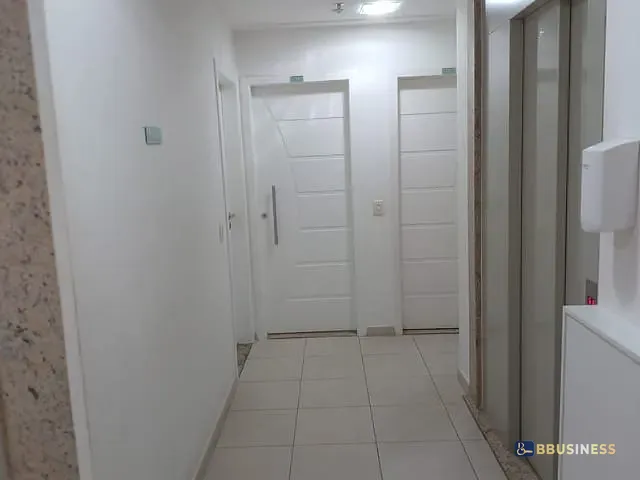 Apartamento com 117m² 4 quartos e 3 banheiros, à venda, no bairro Centro em Campos dos Goytacazes