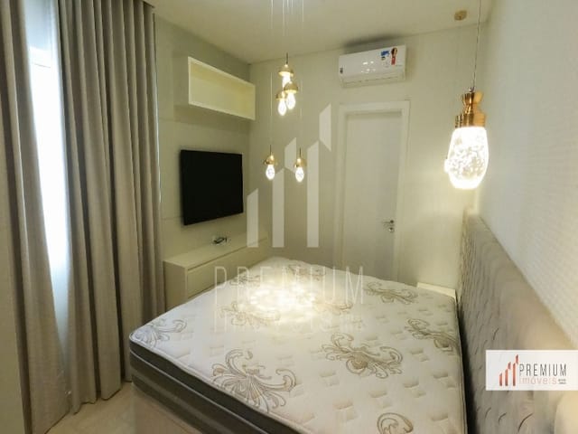 Apartamento com 137m², à venda, no bairro Meia praia em ITAPEMA