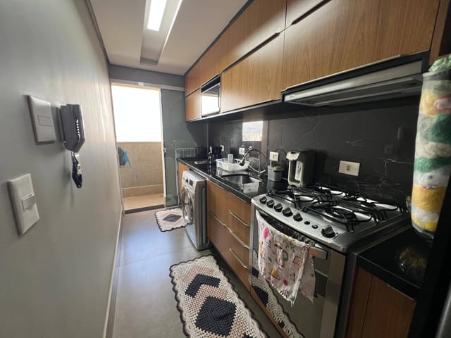 Apartamento 3 quartos e 2 banheiros, à venda, no bairro Jardim Shangri-la A em Londrina