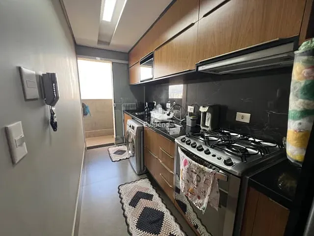 Apartamento 3 quartos e 2 banheiros, à venda, no bairro Jardim Shangri-la A em Londrina