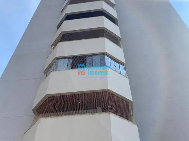 Apartamento 3 quartos e 3 banheiros, à venda, no bairro Centro em Guaxupé