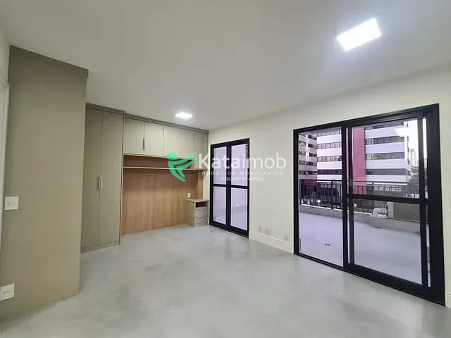 Studio 1 quarto e 1 banheiro, para alugar, no bairro Mirandópolis em São Paulo