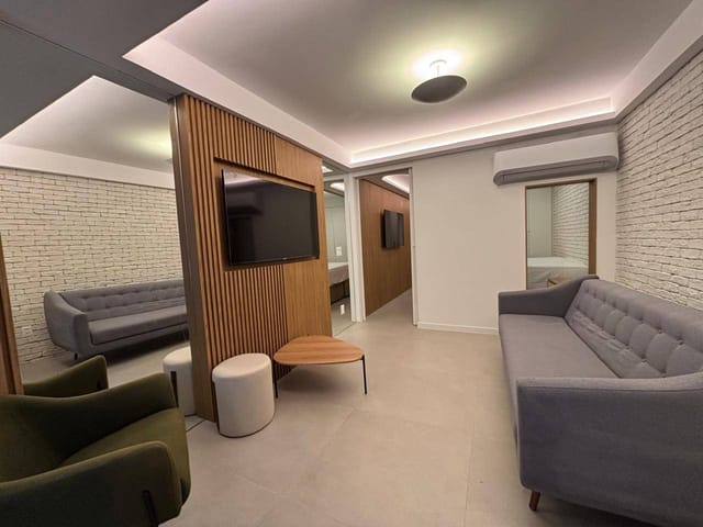Apartamento com 60m² 1 quarto e 1 banheiro, à venda, no bairro Leblon em Rio de Janeiro