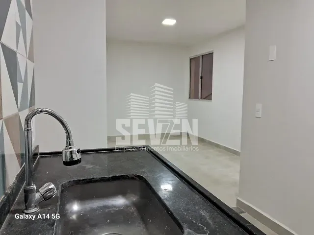 Apartamento com 47m² 2 quartos e 1 banheiro, à venda, no bairro Núcleo Habitacional Vereador Edson Francisco da Silva em Bauru