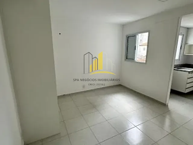 Apartamento com 25m² 1 quarto e 1 banheiro, para alugar, no bairro Cidade Mãe do Céu em São Paulo