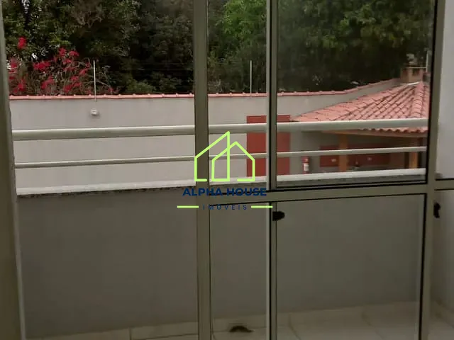 Apartamento 2 quartos e 1 banheiro, à venda, no bairro Parque São Benedito em Pindamonhangaba