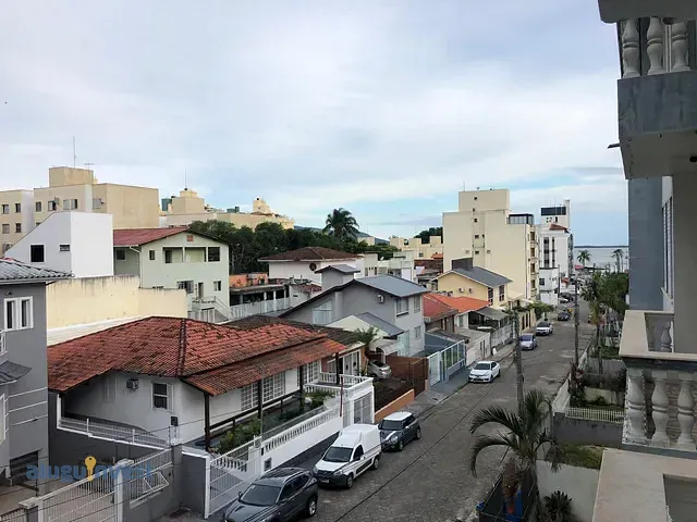 Apartamento 3 quartos e 3 banheiros, à venda, no bairro Coqueiros em Florianópolis