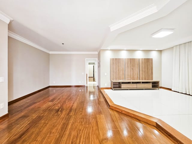 Apartamento com 115m² 3 quartos e 2 banheiros, à venda, no bairro Vila Assunção em Santo André