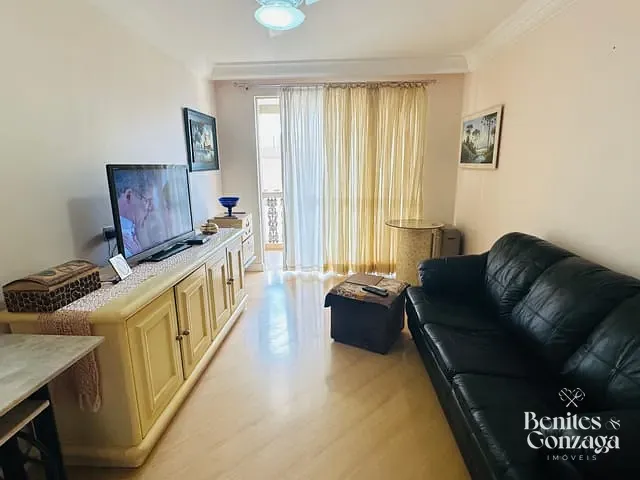 Apartamento 3 quartos e 2 banheiros, à venda, no bairro Zona 01 em Maringá