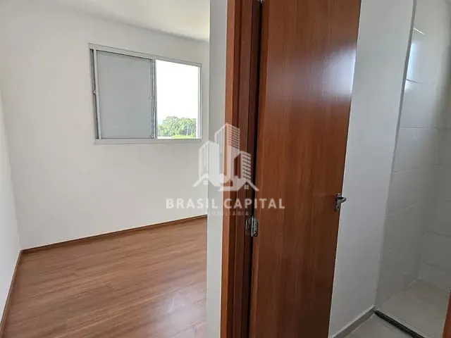 Apartamento 2 quartos e 2 banheiros, à venda, no bairro Aparecidinha em Sorocaba