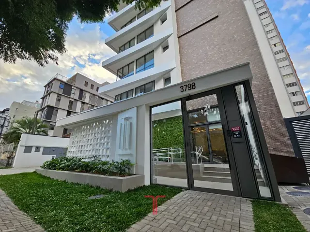 Apartamento com 162m² 3 quartos e 3 banheiros, à venda, no bairro Água Verde em Curitiba