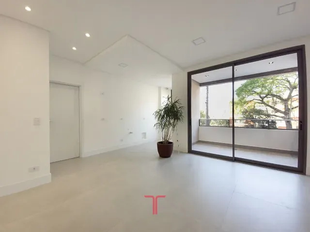 Apartamento com 162m² 3 quartos e 3 banheiros, à venda, no bairro Água Verde em Curitiba