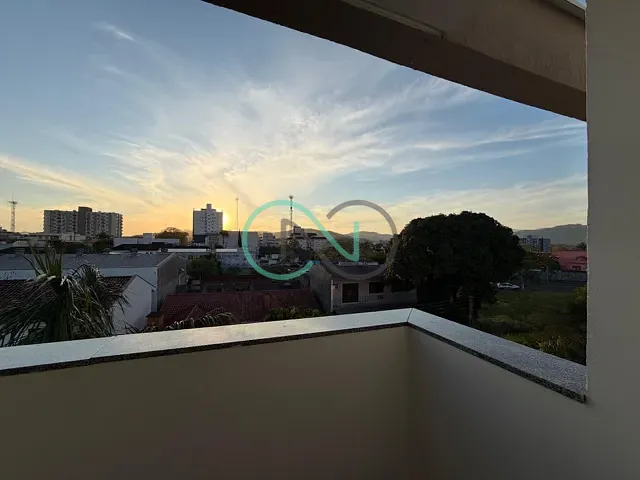 Apartamento com 10286m² 2 quartos e 2 banheiros, à venda ou para alugar, no bairro Centro em Sapiranga