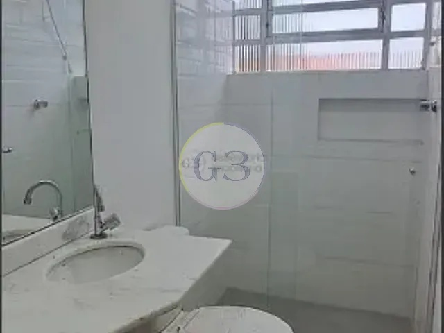 Apartamento com 81m² 2 quartos e 2 banheiros, para alugar, no bairro Centro em Pelotas
