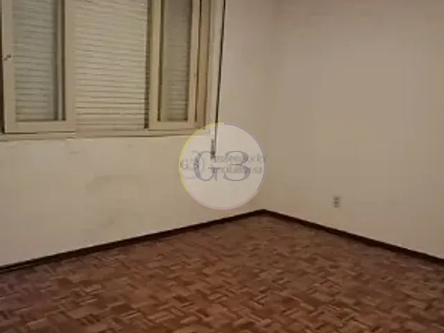 Apartamento com 81m² 2 quartos e 2 banheiros, para alugar, no bairro Centro em Pelotas