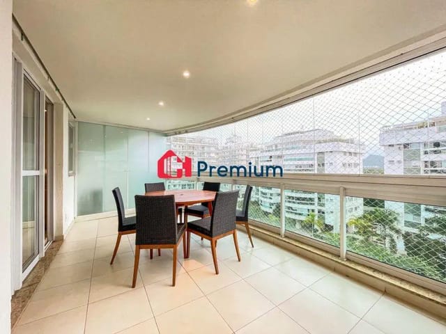 Apartamento 4 quartos e 4 banheiros, à venda, no bairro Recreio dos Bandeirantes em Rio de Janeiro