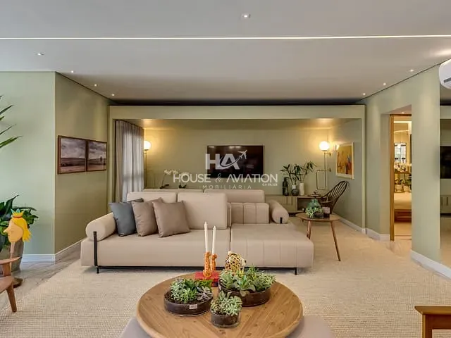 Apartamento com 337m² 5 quartos e 6 banheiros, à venda, no bairro Setor Bueno em Goiânia