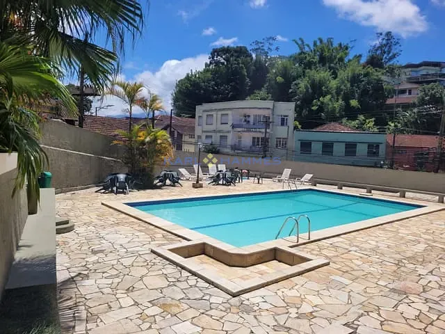 Apartamento com 90m² 3 quartos e 2 banheiros, à venda, no bairro Valparaíso em Petrópolis