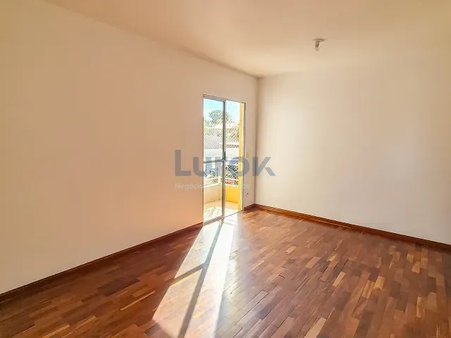 Apartamento 3 quartos e 2 banheiros, para alugar, no bairro Parque Florence em Valinhos