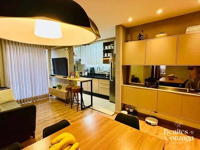 Apartamento 2 quartos e 2 banheiros, à venda, no bairro Zona 08 em Maringá