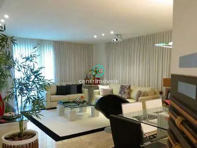 Apartamento com 220m² 4 quartos e 6 banheiros, à venda, no bairro Barra da Tijuca em Rio de Janeiro