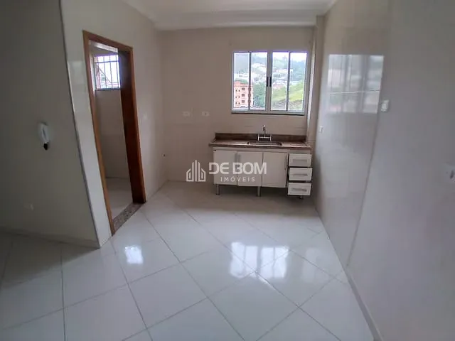 Apartamento com 95m² 2 quartos e 2 banheiros, para alugar, no bairro Jardim Cascatinha em Poços de Caldas