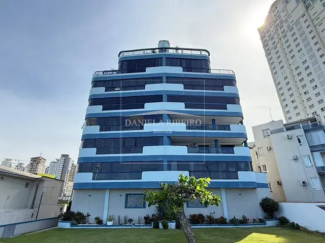 Apartamento 4 quartos e 4 banheiros, à venda, no bairro Itapema em Itapema