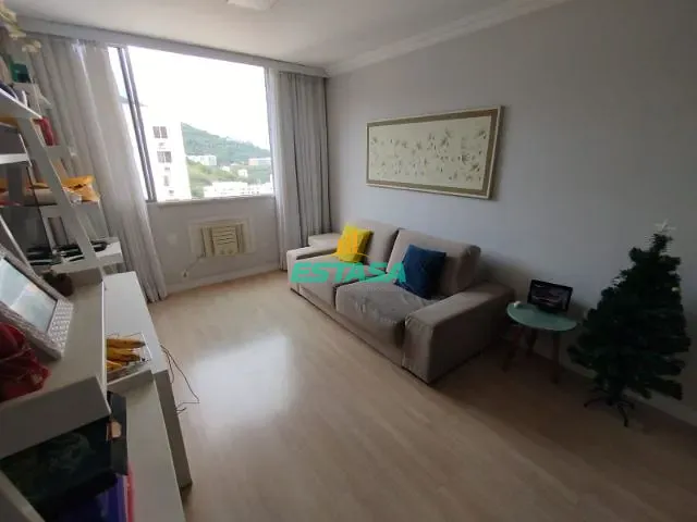 Apartamento 3 quartos e 3 banheiros, à venda, no bairro Laranjeiras em Rio de Janeiro