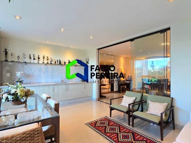 Apartamento com 197m² 4 quartos e 4 banheiros, à venda, no bairro Barra da Tijuca em Rio de Janeiro