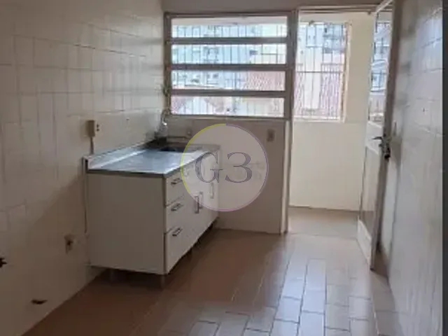 Apartamento 2 quartos e 1 banheiro, para alugar, no bairro Centro em Pelotas