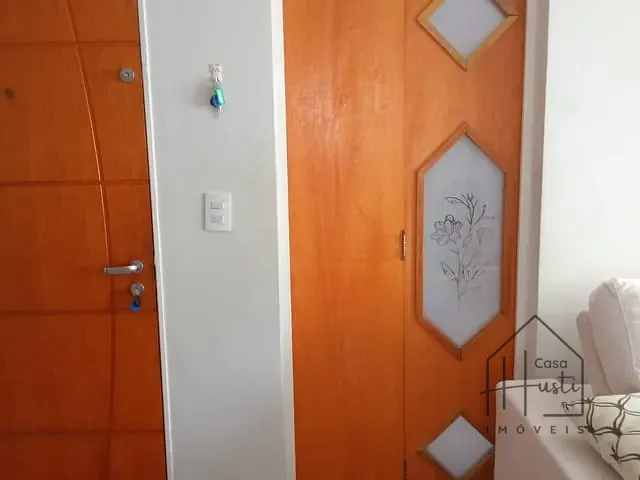 Apartamento 2 quartos e 1 banheiro, à venda, no bairro Jardim Caiapiá em Cotia