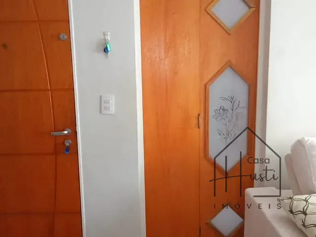 Apartamento 2 quartos e 1 banheiro, à venda, no bairro Jardim Caiapiá em Cotia
