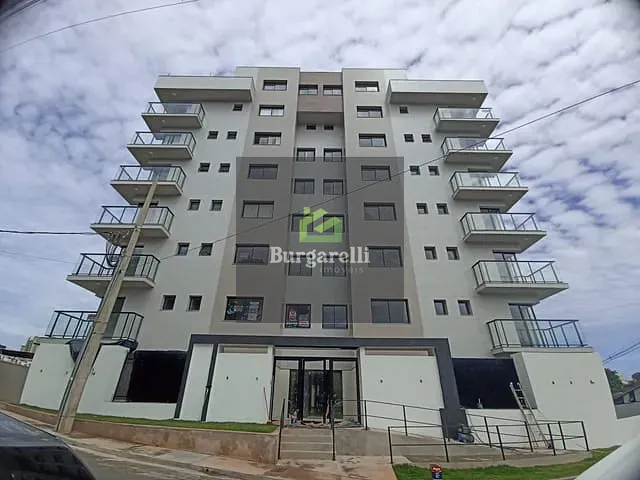Apartamento 3 quartos e 2 banheiros, para alugar, no bairro Padre Dehon em Lavras