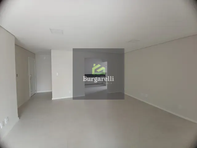 Apartamento 3 quartos e 2 banheiros, para alugar, no bairro Padre Dehon em Lavras