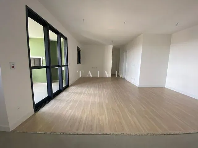 Apartamento com 106m² 2 quartos e 2 banheiros, à venda, no bairro Terra Bonita em Londrina