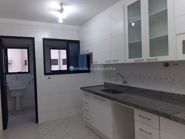 Apartamento 3 quartos e 2 banheiros, à venda, no bairro Vila Imperial em São José do Rio Preto