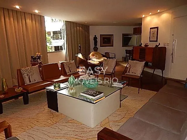 Apartamento com 192m² 4 quartos e 4 banheiros, à venda, no bairro Ipanema em Rio de Janeiro