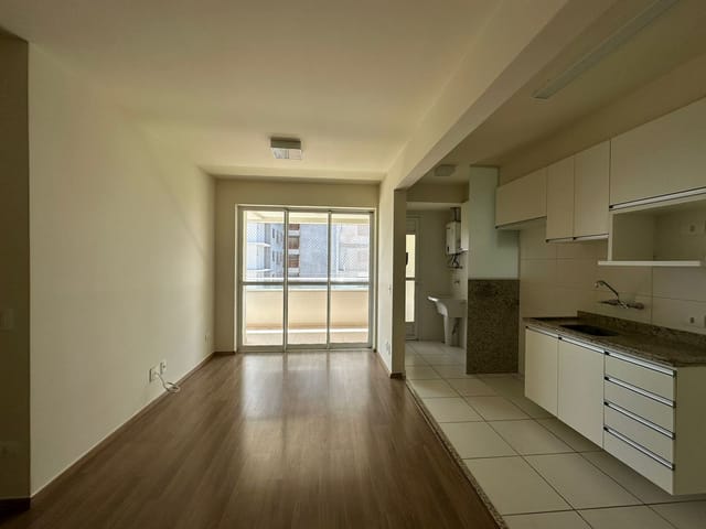 Apartamento com 126m² 3 quartos e 2 banheiros, à venda, no bairro Gleba Palhano em Londrina