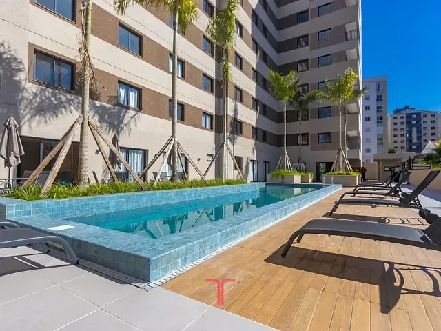 Apartamento com 28m² 1 quarto e 1 banheiro, para alugar, no bairro Portão em Curitiba