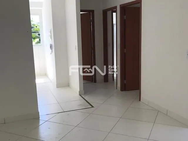 Apartamento 2 quartos e 1 banheiro, para alugar, no bairro Bairro Novo em Camaçari