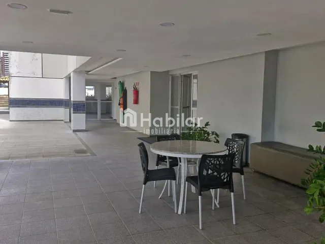 Apartamento 3 quartos e 3 banheiros, à venda, no bairro Stiep em Salvador